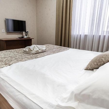 קראקול Madanur Hotel מראה חיצוני תמונה
